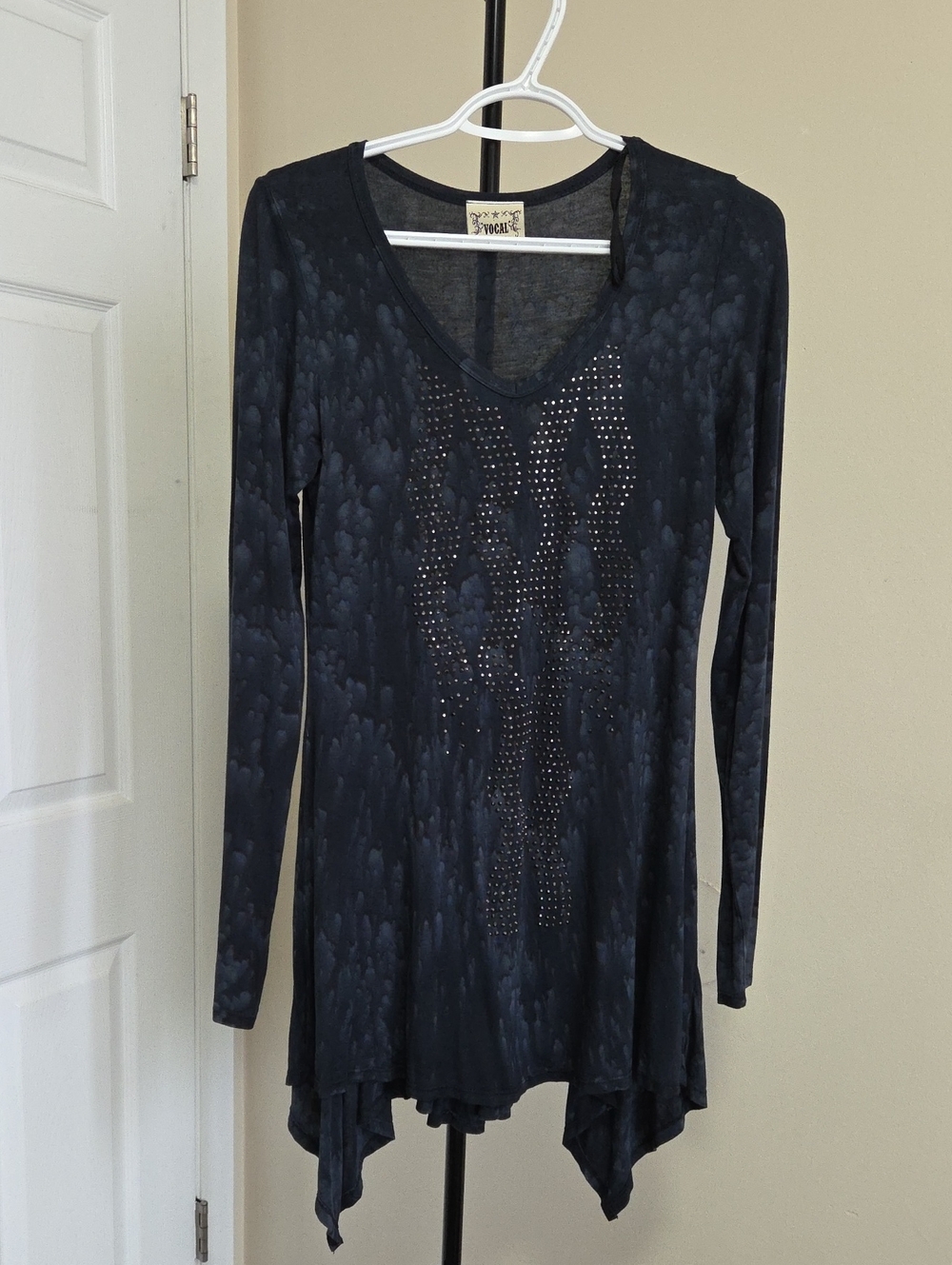 Vocal Black Long-Sleeve V-Neck Tunic with Rhinestone Detail
